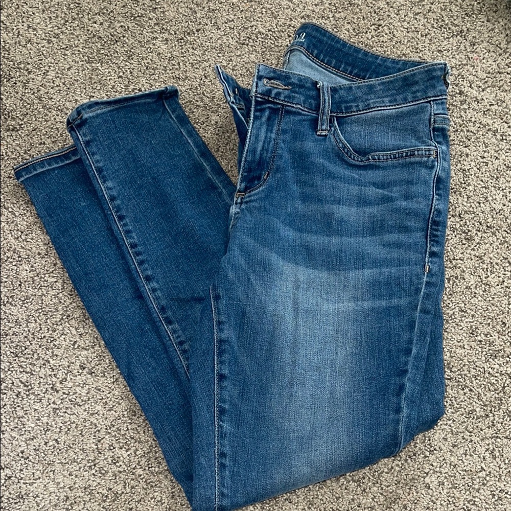 Blue Skinny Jeans with Classic Denim Look